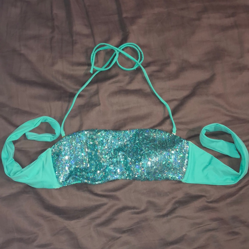 Victoria secret bikini top